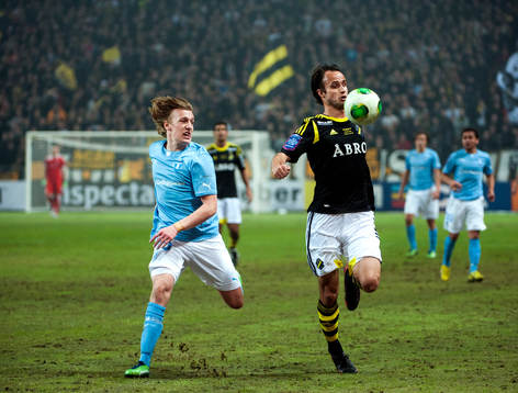 Emil Forsberg, Malmö, och Helgi Danielsson, AIK