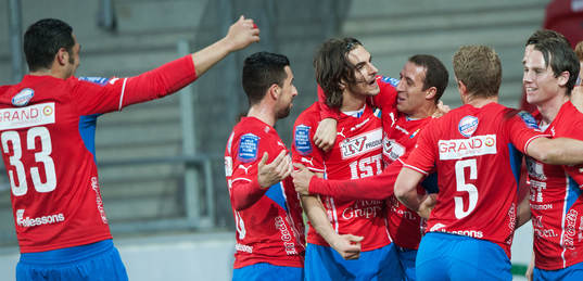 2-0 Vlado Zlojutro, Öster, som grattas av 1-0 skytten