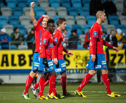 Mattias Lindström, Helsingborg, jublar med lagkamraterna