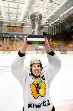 Jimmie Ericsson, Skellefteå lyfter bucklan