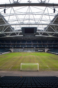 Fotboll, öppet tak på Friends arena