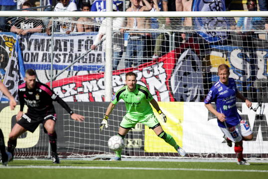 Göteborg målvakt 1 John Alvbåge , Åtvidaberg 7 Kristian