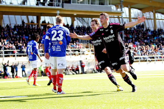 Mål 0-2 Göteborg 19 Hannes Stiller, Göteborg 7 Tobias