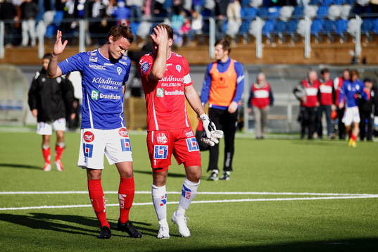 Åtvidaberg 3 Erik Moberg, Åtvidaberg 1 målvakt Henrik