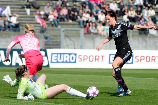 Bläddra bland fler bilder av Fotboll, Champions League, Dam, Juvisy - Olympique Lyon