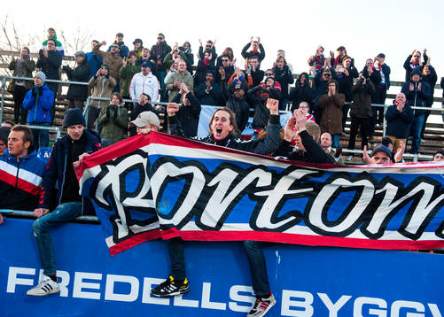 Helsingborg-supportrar jublar