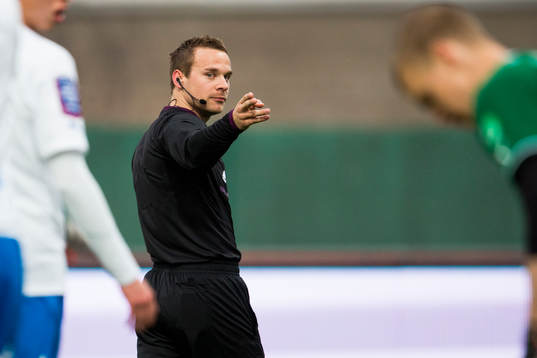 Kristoffer Karlsson, domare