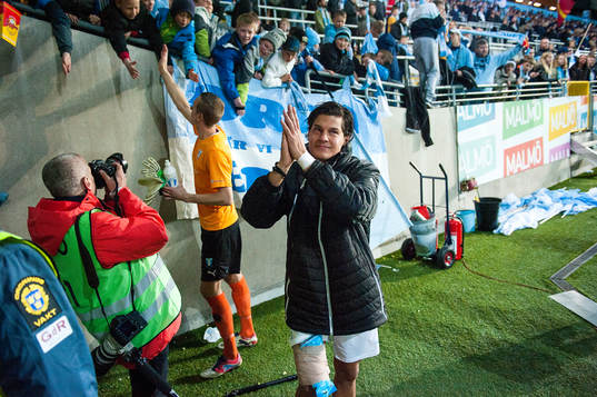 Miiko Albornoz, Malmö jublar med fansen
