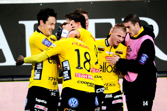 Elfsborg firar Stefan Ishizakis 2-0