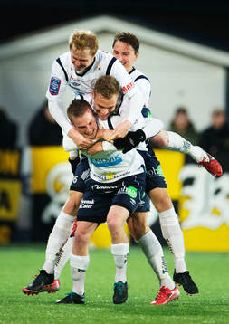 Alexander Faltsetas, Gefle, kramas om av sina lagkamrater