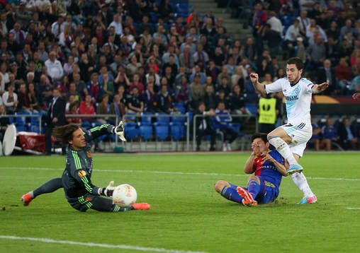 Football - FC Basel v Chelsea - UEFA Europa League Semi