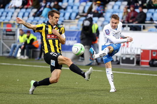 Björn Anklev, Häcken, och Siim Luts, Norrköping