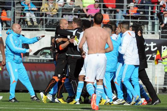 Altercation Fabien AUDARD - 27.04.2013 - Lorient /