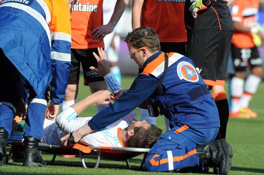 Blessure Andre Pierre GIGNAC - 27.04.2013 - Lorient /