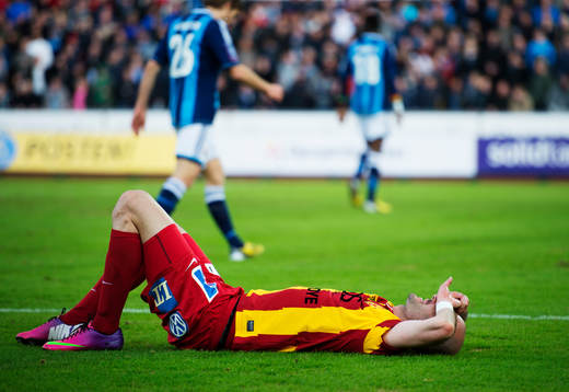 Dinko Felic, Syrianska, ligger ner och deppar