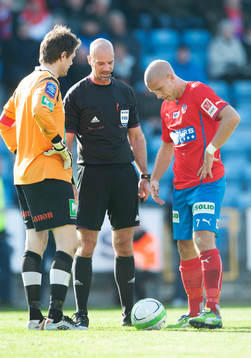 Straff, Mattias Hugosson, Gefle psykar Mattias Lindström,