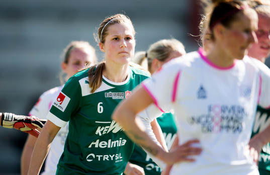 Sarah Bergman, Mallbacken