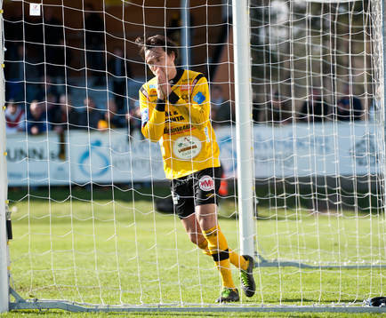 Daniel Ivanovski, Mjällby, körde solo från mittplanen