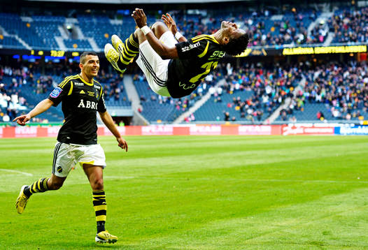 Nabil Bahoui, Kennedy Igboananike, AIK jublar