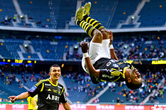 Bläddra bland fler bilder av Fotboll, Allsvenskan, AIK - Halmstad