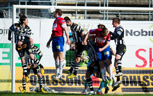 David Leinar, Örgryte nickar in 0-2