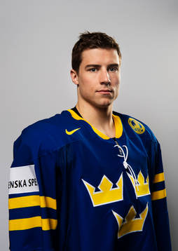 Inför VM i ishockey så poserar Tobias Viklund, Sverige,