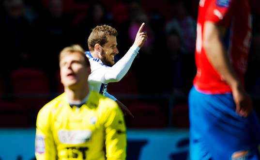 Aleander Nadj, målvakt, Öster, deppar