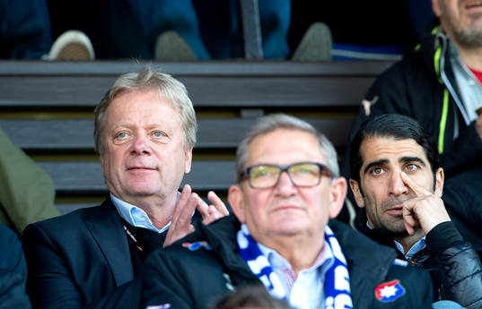 Anders Grönhagen, sportchef Djurgården och Agbar Barsom