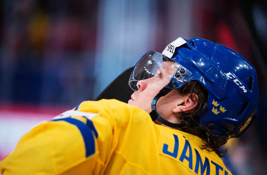Sveriges Andreas Jämtin i matchen mellan Sverige och