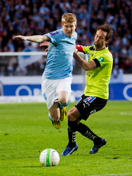 Simon Kroon, Malmö FF, fälls av Mathias Florén, IFK