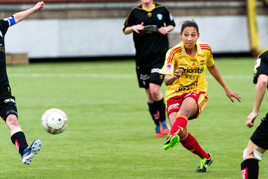 Christen Press, Tyresö, gör 2-2