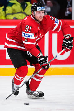 Kanadas Steven Stamkos i matchen mellan Kanada och Danmark