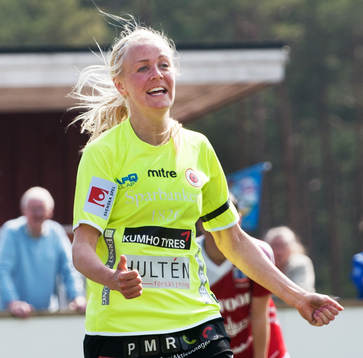 1-3 självmål, Josefine Öqvist, Kristianstad, jublar