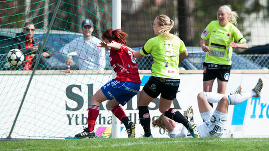 0-2, Margret Lara Vidarsdottir framspelad av Josefine