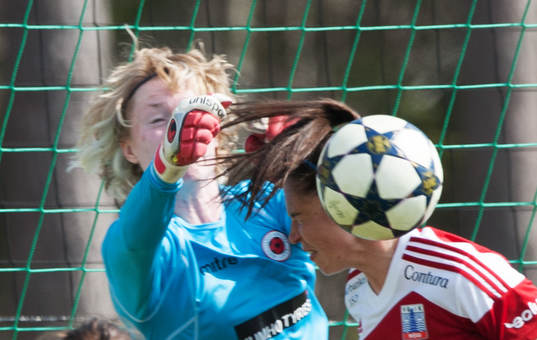 Hedvig Lindahl, Kristianstad, boxar undan