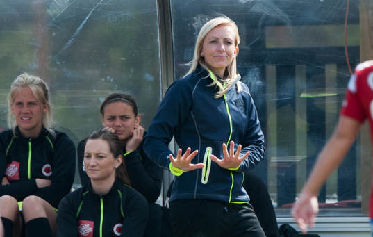 Elisabet Gunnarsdottir, tränare, Kristianstad