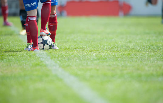 Avspark, kick off, Vittsjö, gräsmatta, mittlinje