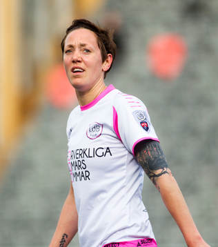 Malmös nr 15 Therese Sjögran i omgång 4 i Damallsvenskan