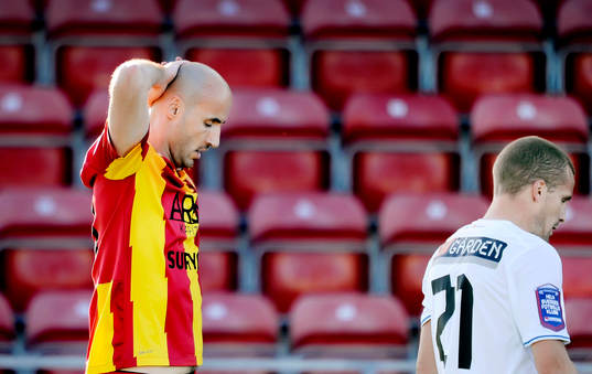 Syrianska nr 23 Dinko Felic och Helsingborgs nr 21