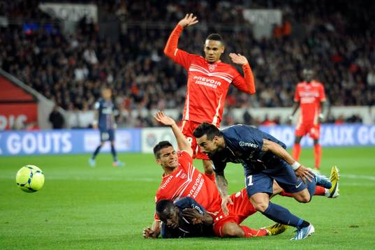 Ezequiel LAVEZZI - 05.05.2013 - PSG / Valenciennes - 35e