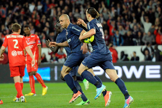 ALEX / Zlatan IBRAHIMOVIC - 05.05.2013 - PSG / Valenciennes