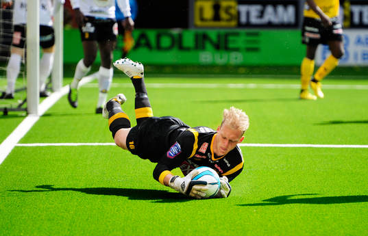 Alexander Lundin, målvakt