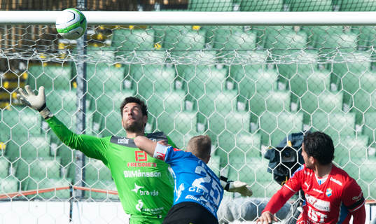 Pablo Pinones Arce, Öster, nick som Stojan Lukic,