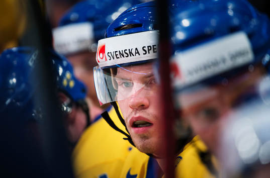 Sveriges Oscar Lindberg i matchen mellan Sverige och