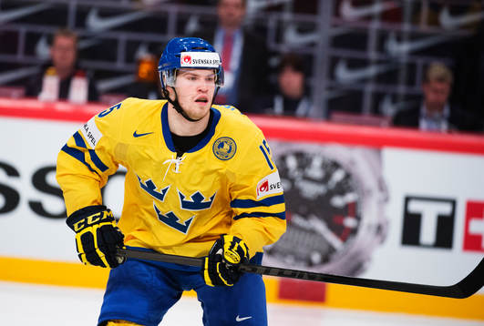 Sveriges Oscar Lindberg i matchen mellan Sverige och