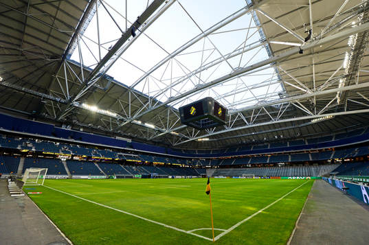 Friends Arena i Stockholm med öppet tak