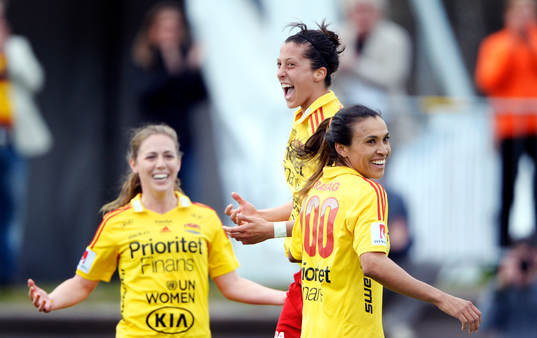 Jennifer Hermoso Fuentes, Tyresö jublar