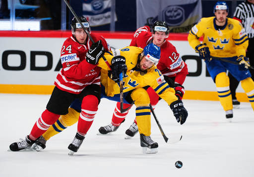 Kanadas Matt Read utmanas av Sveriges Dick Axelsson i