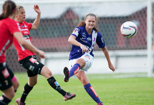 Julia Wahlberg, Jitex