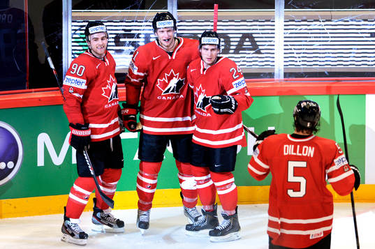 Jordan Staal, Kanada, gratuleras
